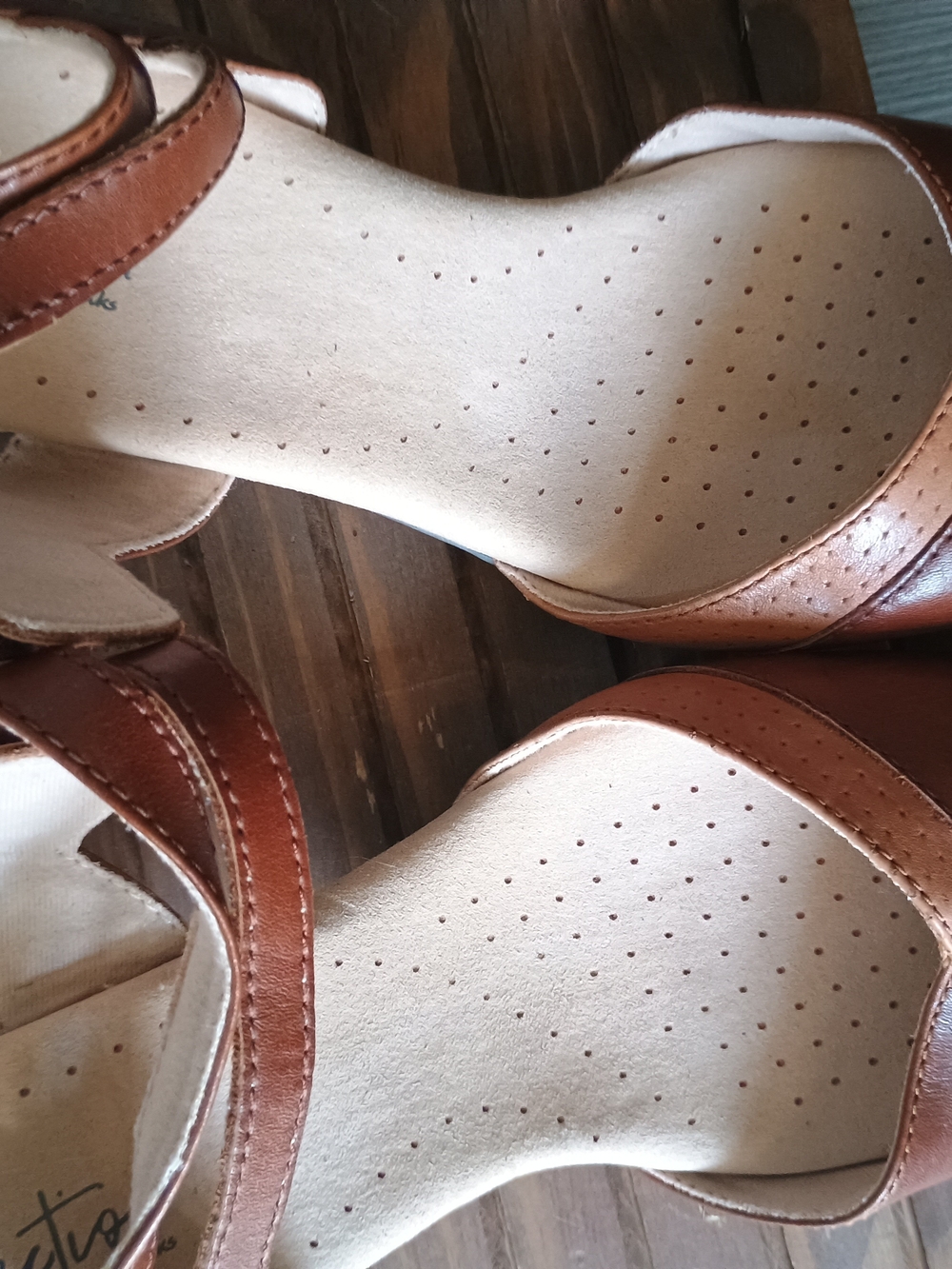 Clarks Valarie Rally Sandals 8.5 M Mahogany Brown Leather Ultimate Comfort - Picture 7 of 8